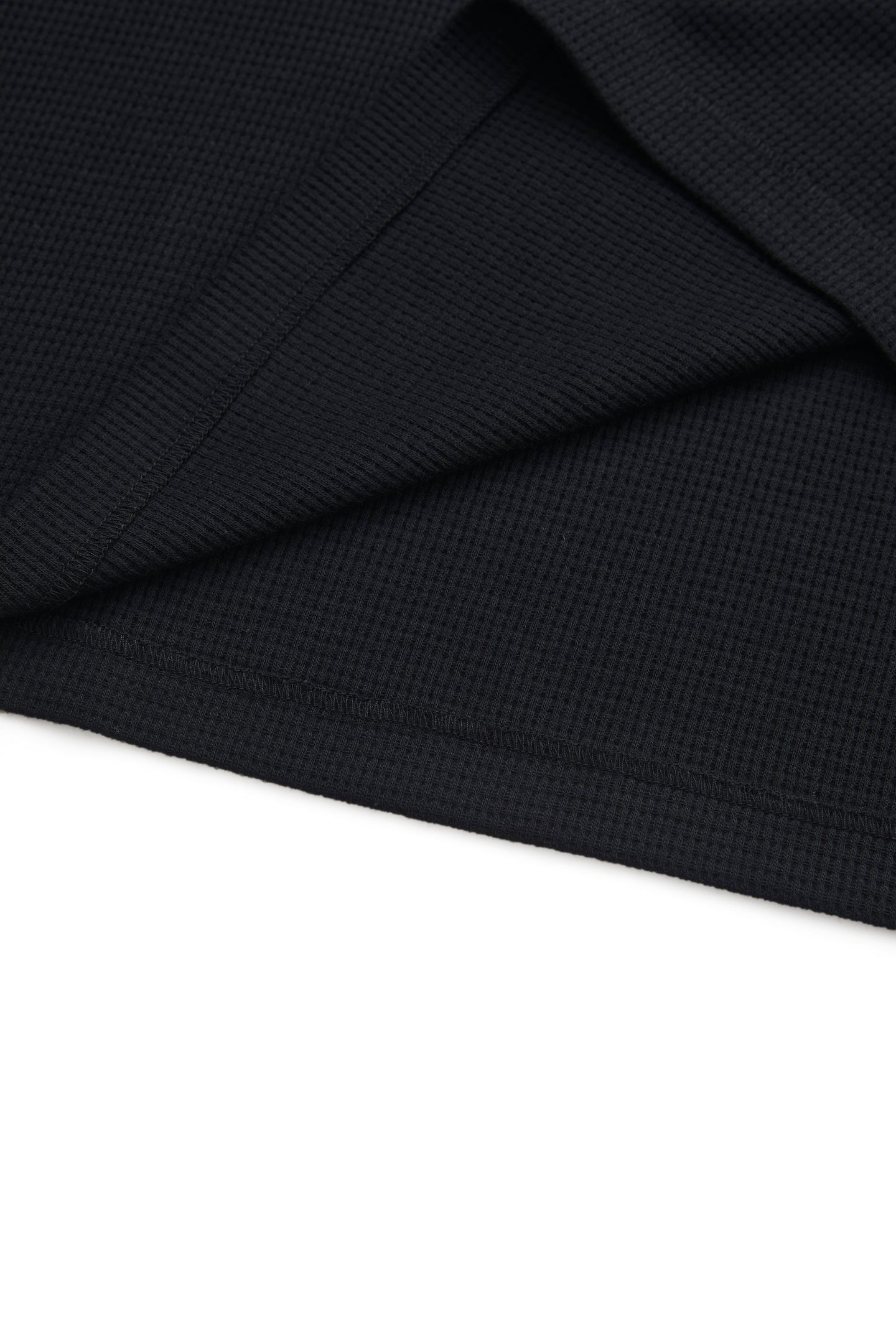 CGM Crest Henley - Black