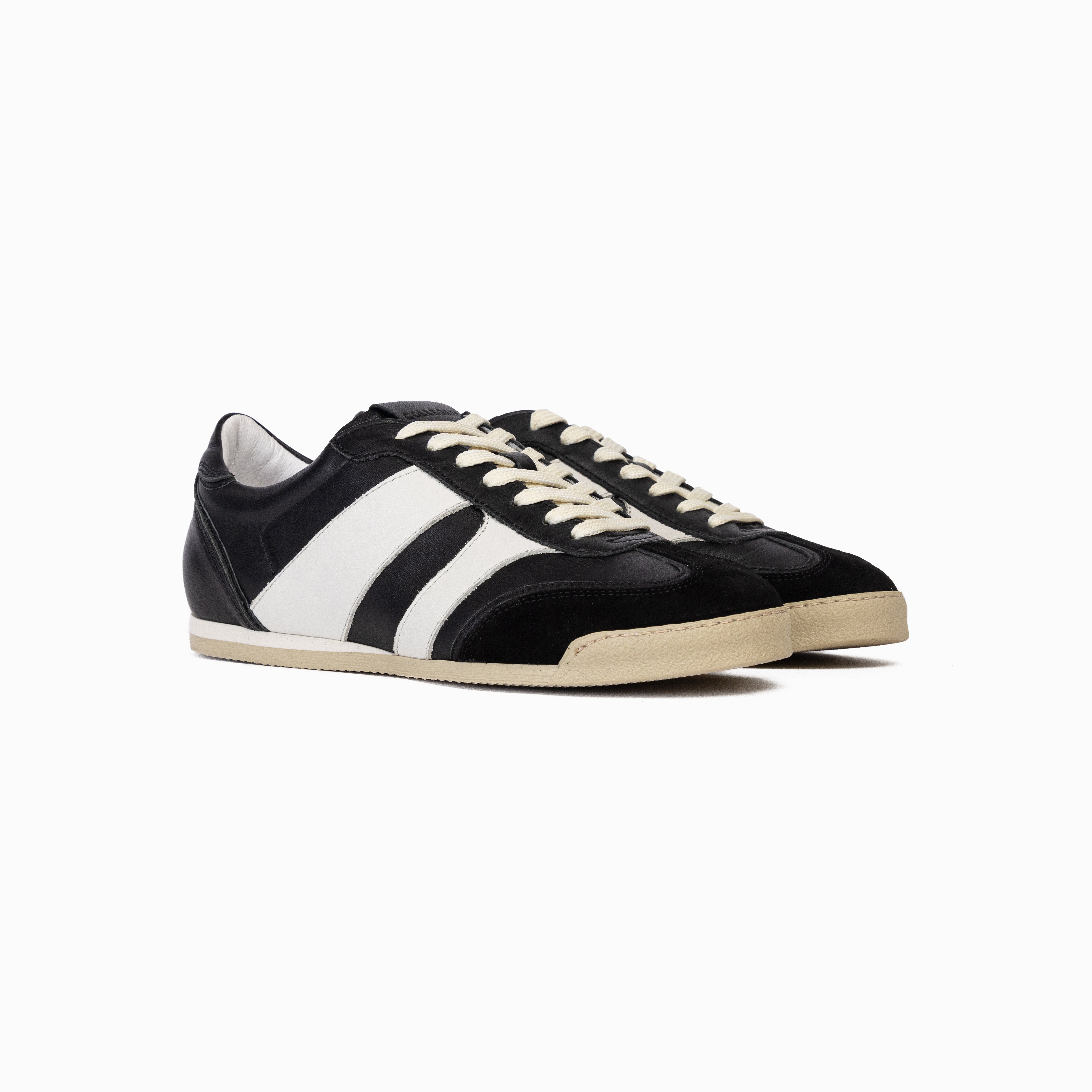 Women's Pillar Pista in Nero & Bianco – Collegium