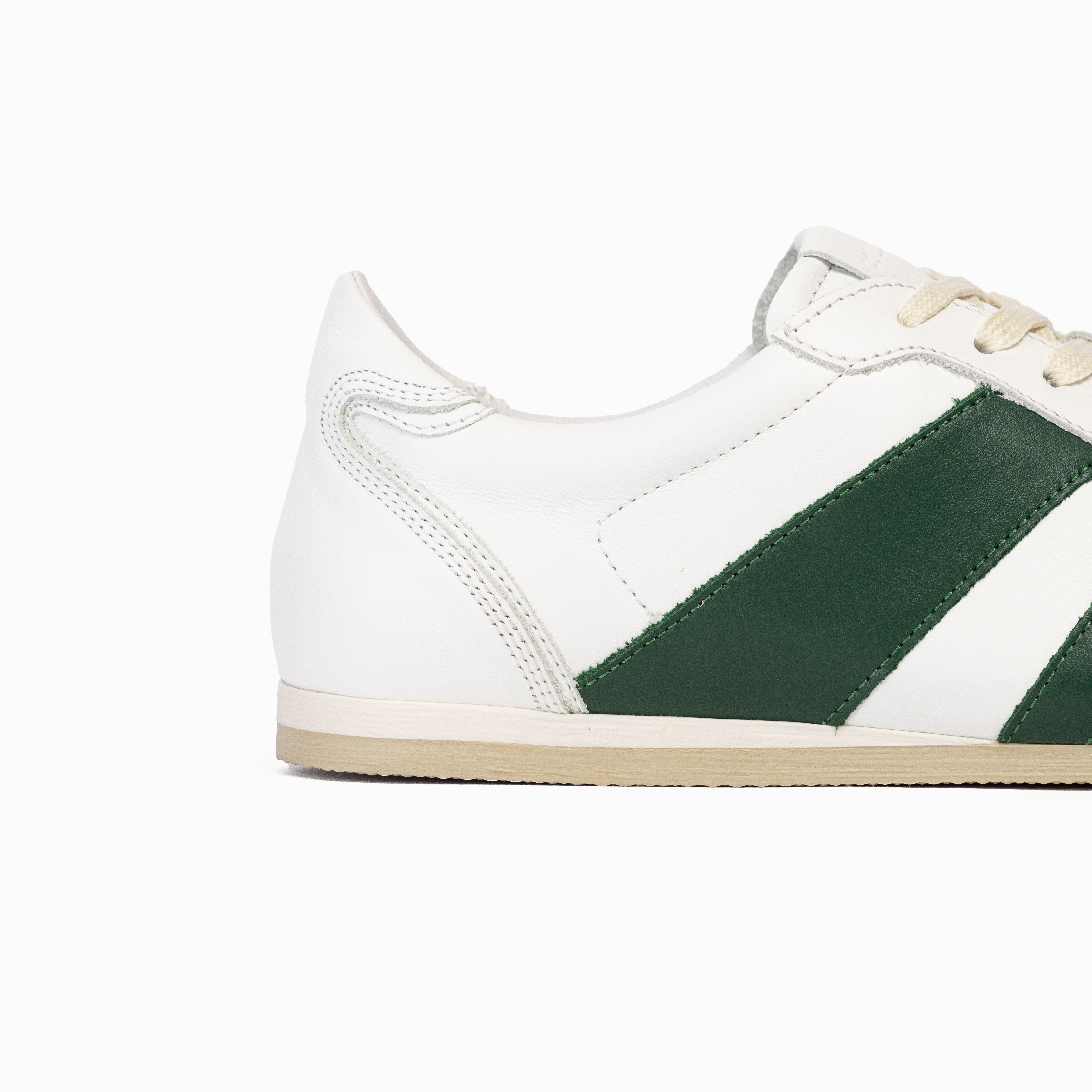 Collegium Pillar Pista in Eden Green