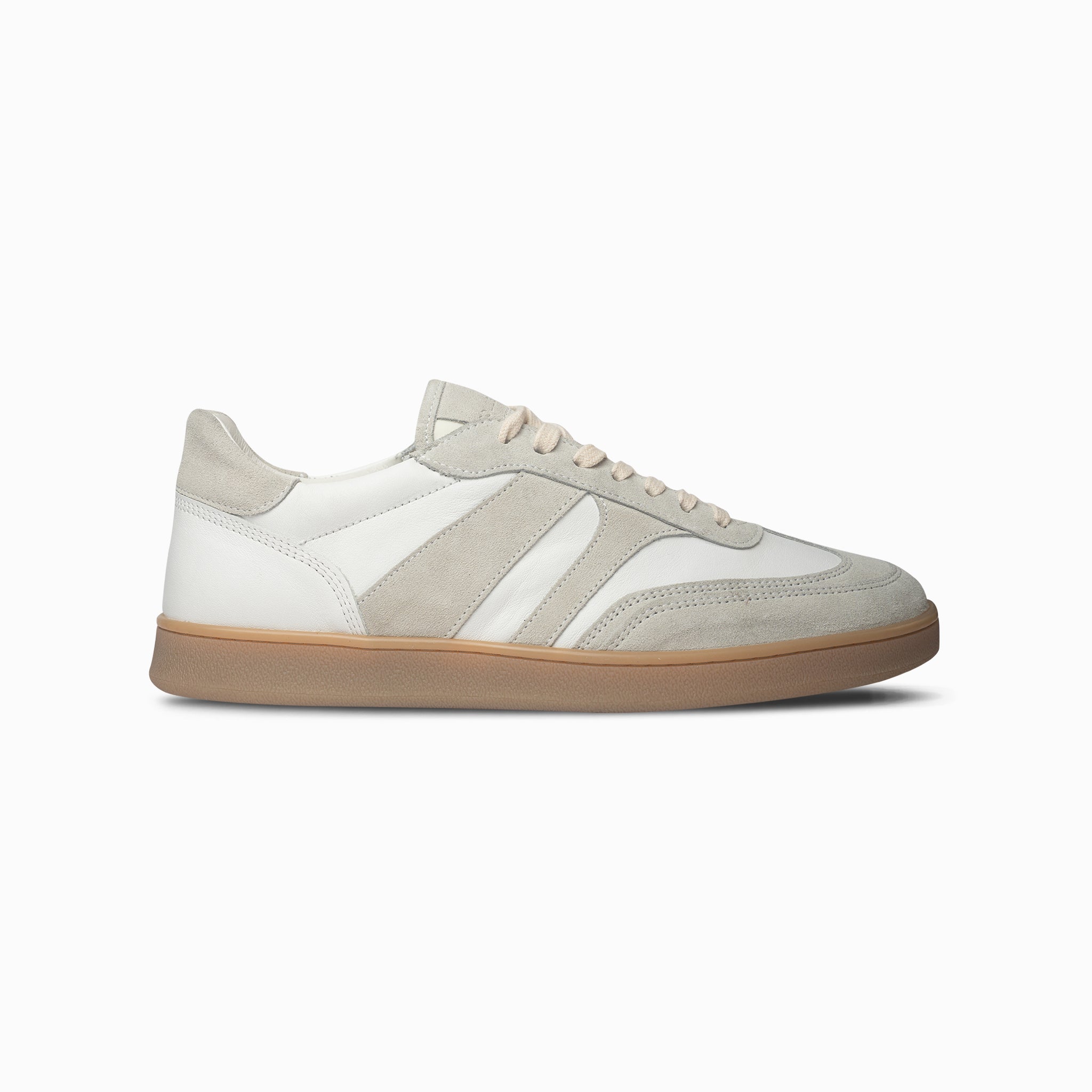 ミルザム　066 Collegium Women's Pillar Court III in Platinum Suede