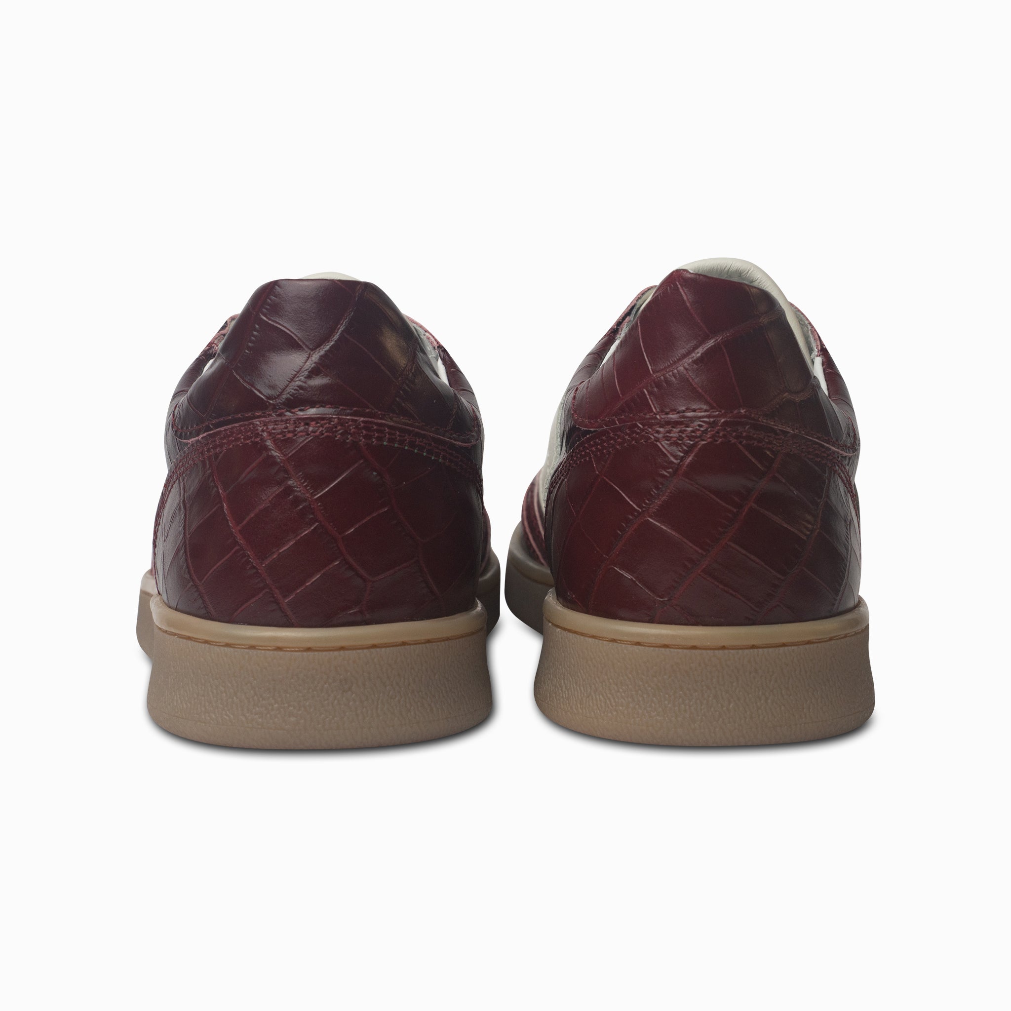 Collegium Women's Pillar Court III in Vino Croc